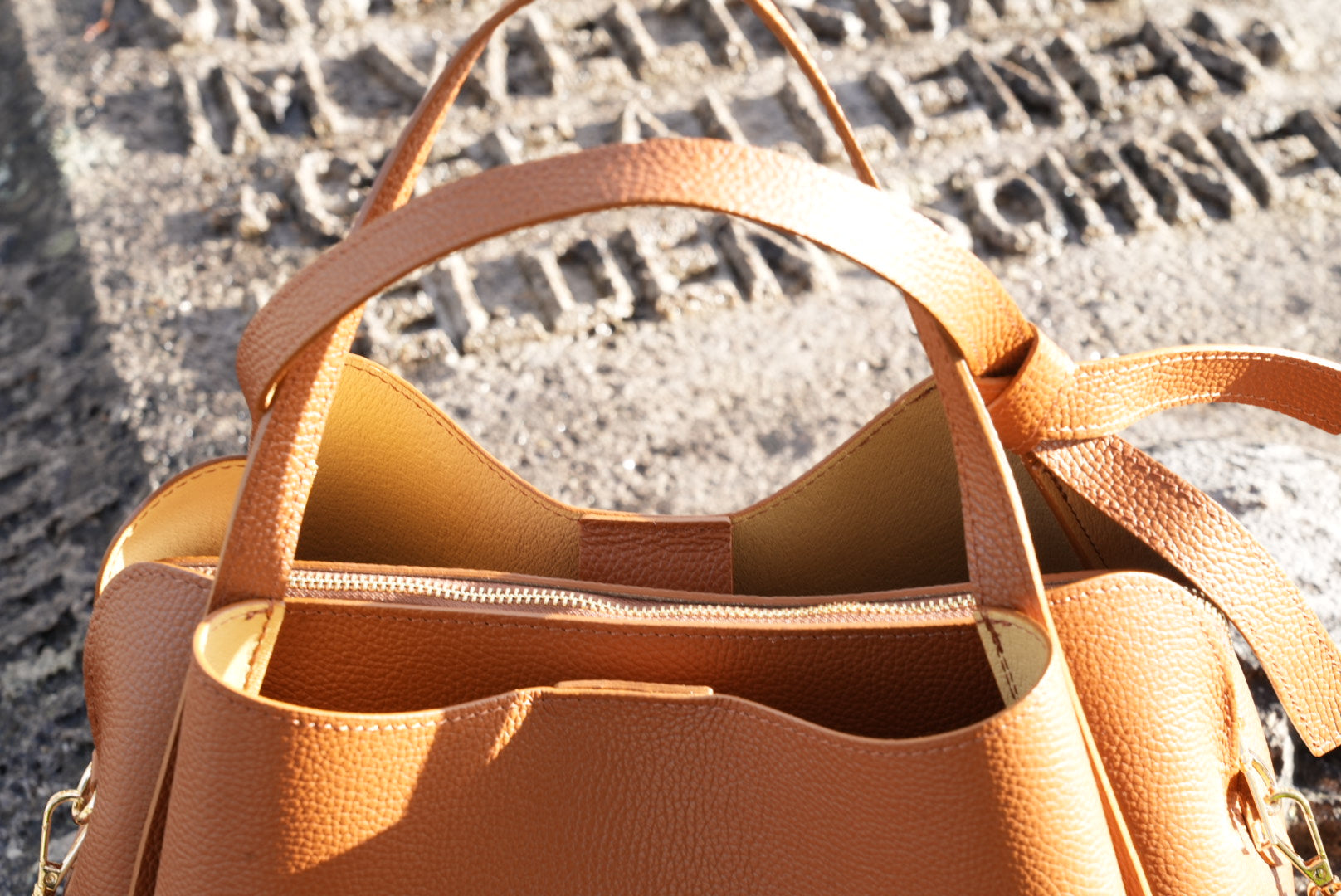 Saint Maraux™ | L’Élégance Cuir