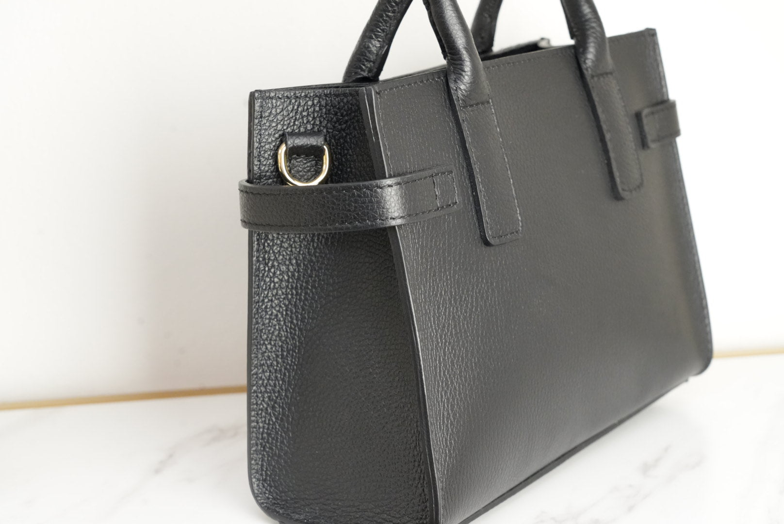 Saint Maraux™ | La Noblesse Petite Cuir