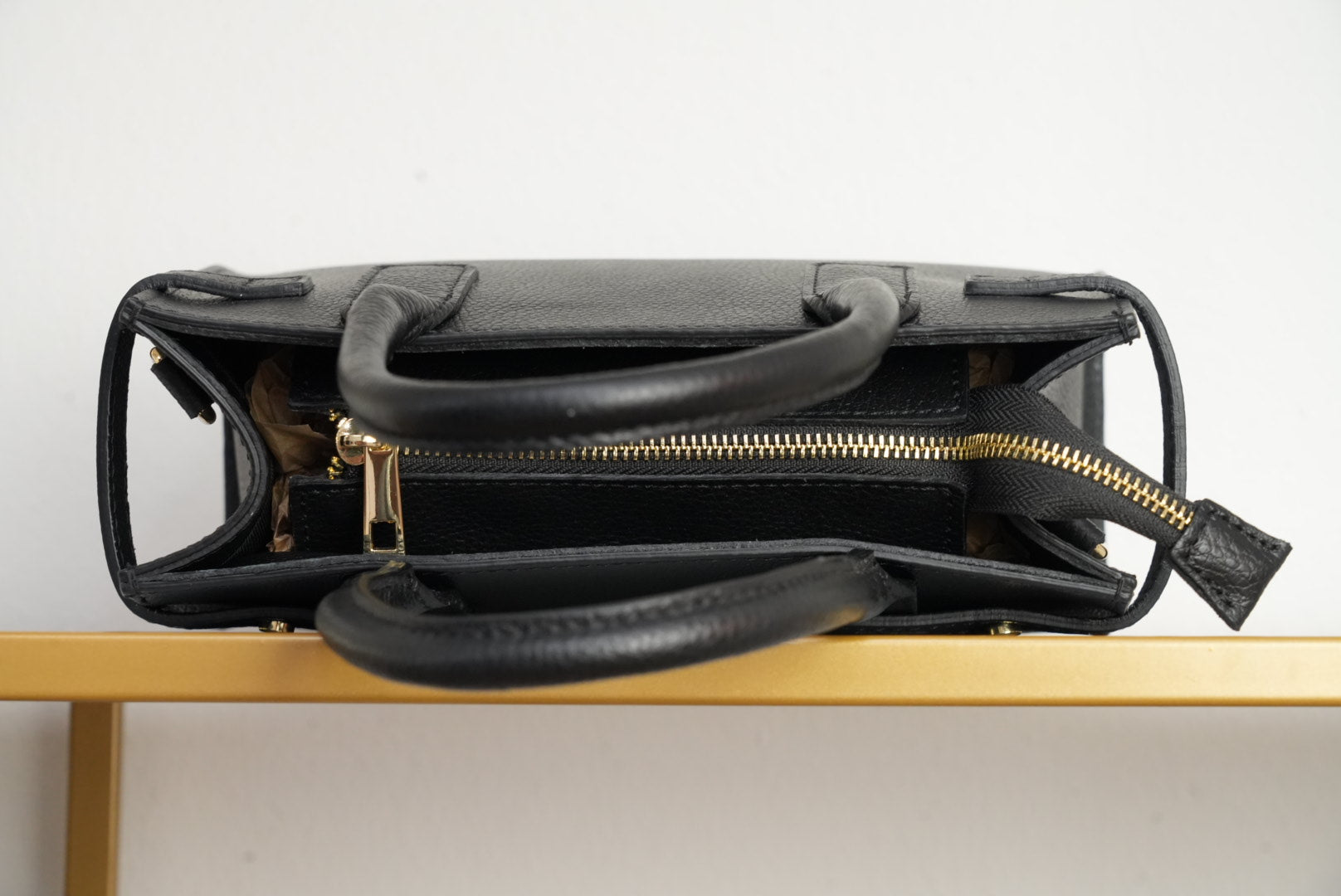 Saint Maraux™ | La Noblesse Petite Cuir