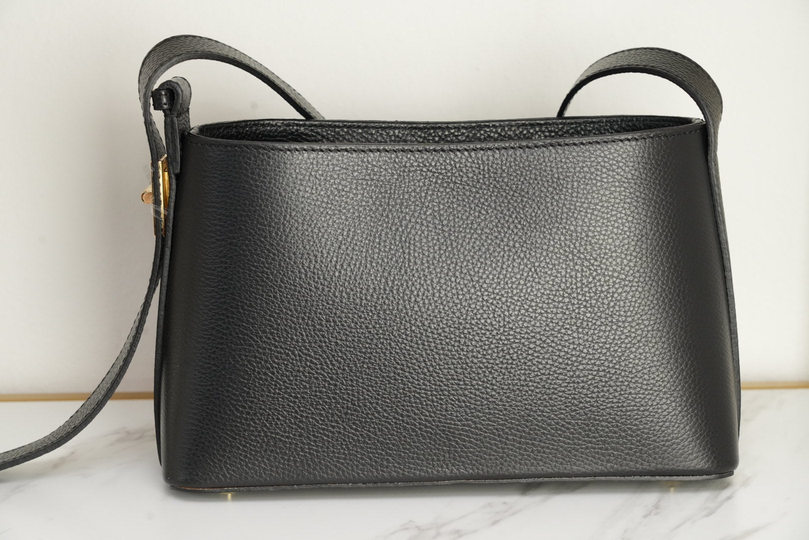 The AURELIA Mini Tote – Black Edition