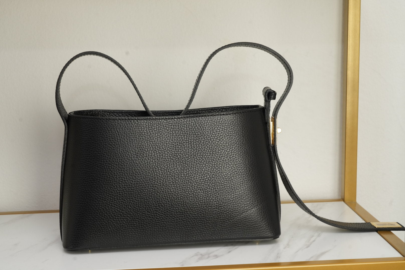 The AURELIA Mini Tote – Black Edition