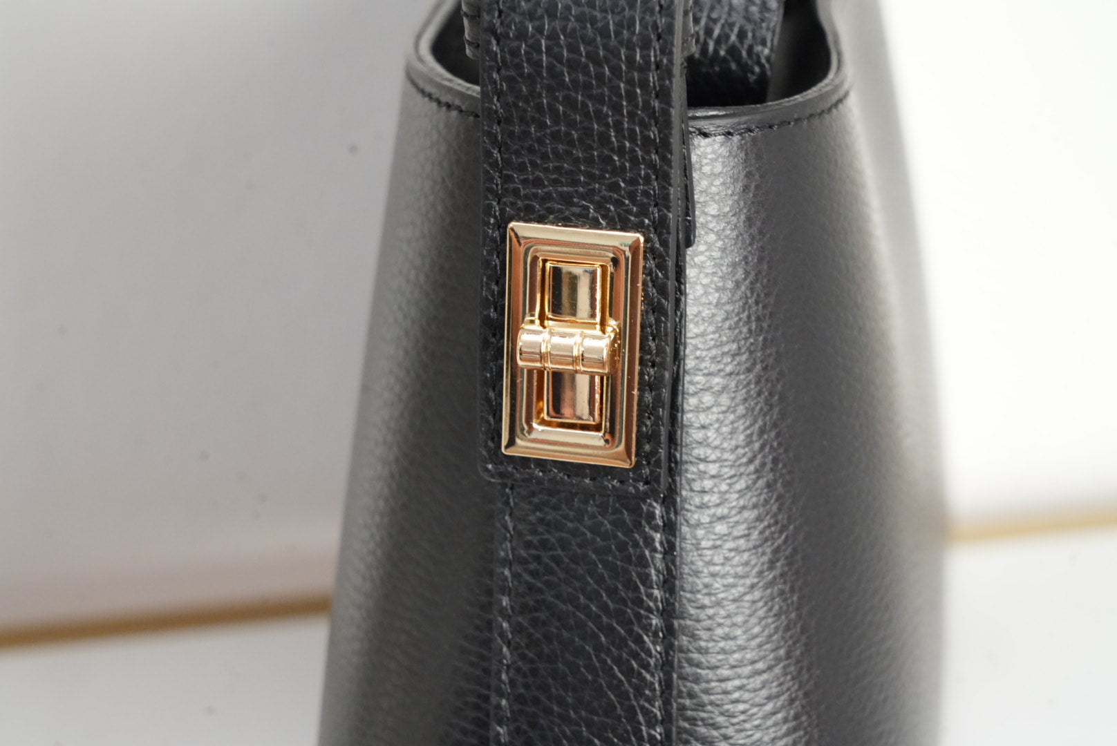 The AURELIA Mini Tote – Black Edition